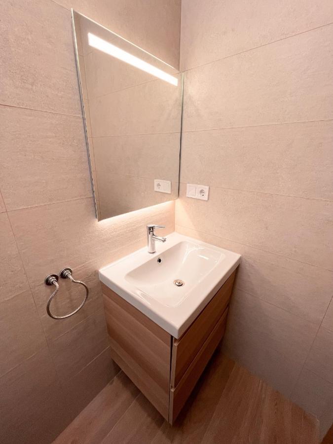 Апартаменты Habitacion En Vivienda Centrica Бильбао Экстерьер фото