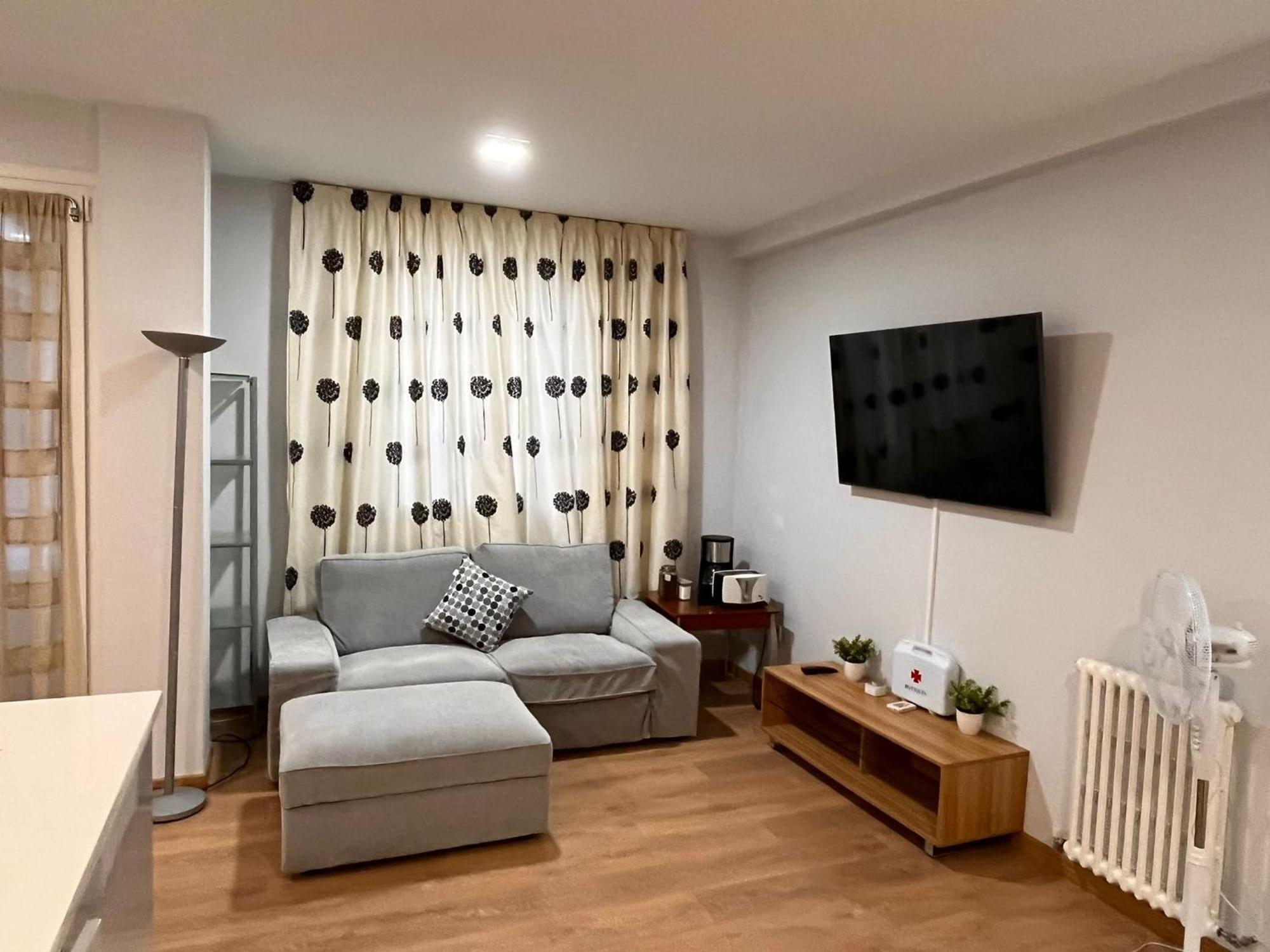 Апартаменты Habitacion En Vivienda Centrica Бильбао Номер фото